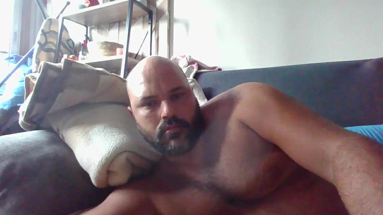 man_20c Live Cam Screenshot – 2025-08-05 06:58:35