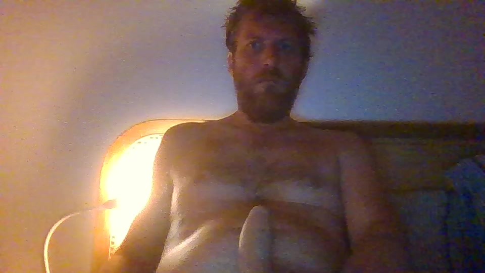 mariorox Live Cam Screenshot – 2025-08-17 19:37:31