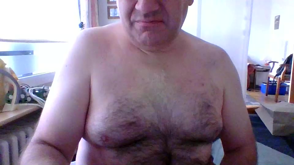 markus290 Live Cam Screenshot – 2025-08-07 15:32:47
