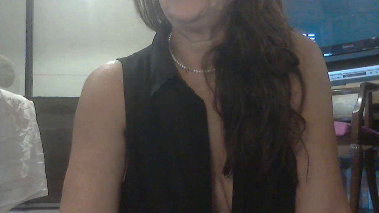 marymonella Live Cam Screenshot – 2025-08-04 15:31:21