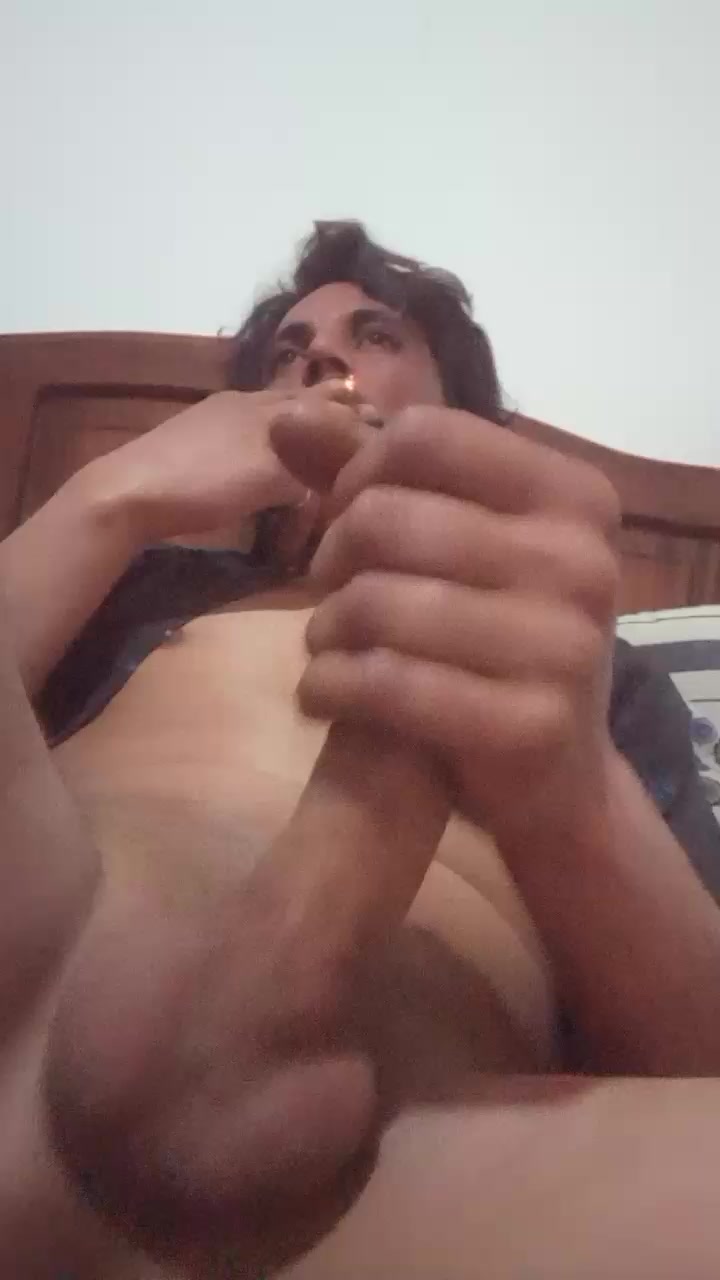 mat32_fun Live Cam Screenshot – 2025-08-09 01:47:18
