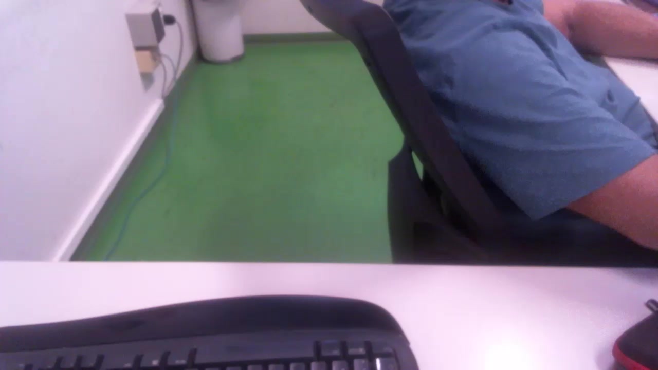 me__slave Live Cam Screenshot – 2025-08-19 10:02:07