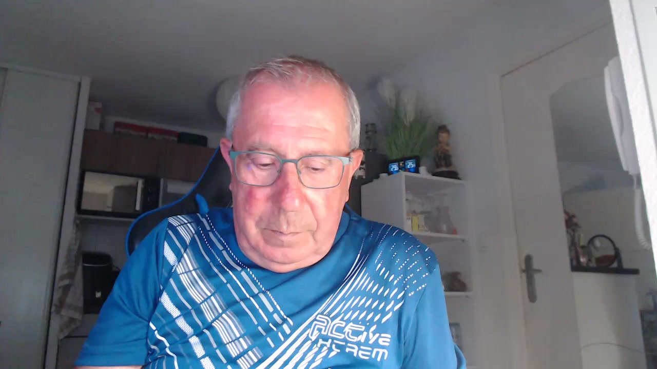 micheltlse Live Cam Screenshot – 2025-08-05 12:36:55