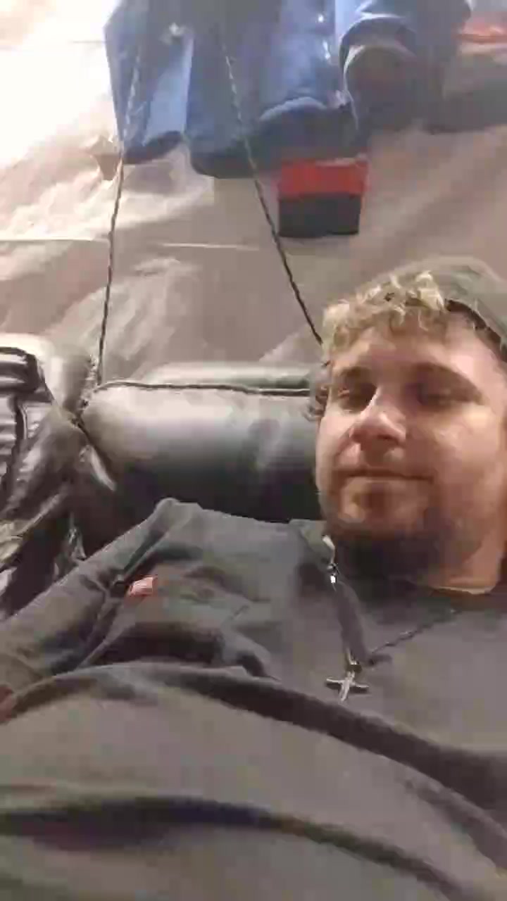 mihaley360 Live Cam Screenshot – 2025-08-18 06:24:06