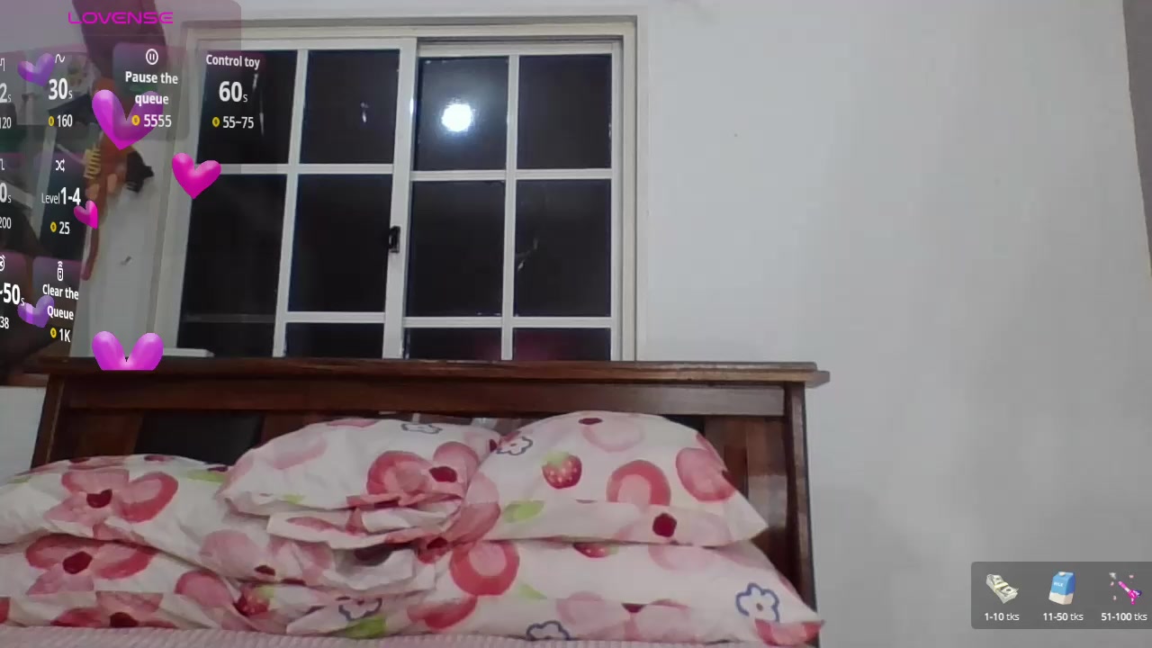 milkshake88 Live Cam Screenshot – 2025-08-30 03:21:11