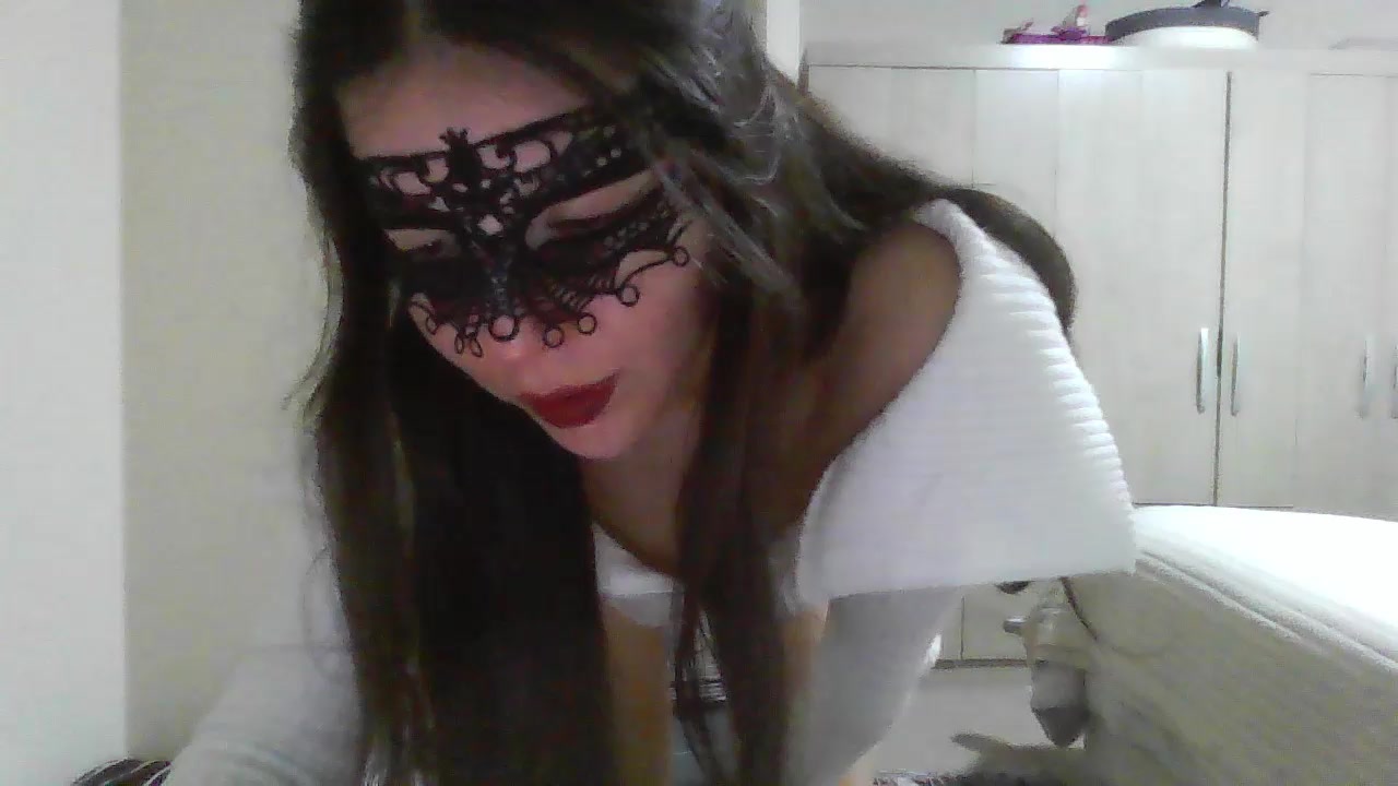 missdahlia98 Live Cam Screenshot – 2025-08-05 04:57:21