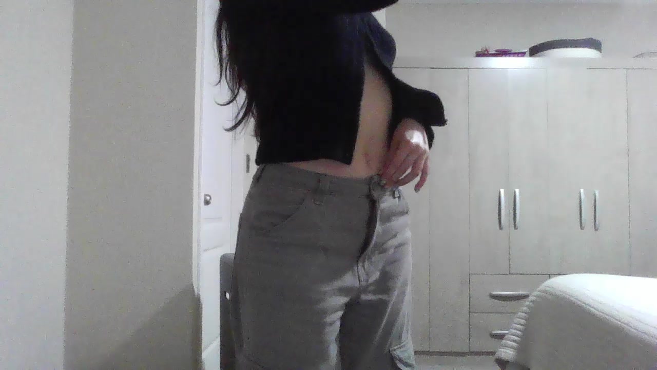 missdahlia98 Live Cam Screenshot – 2025-08-07 05:54:52