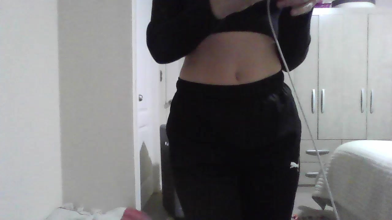 missdahlia98 Live Cam Screenshot – 2025-08-14 04:22:36