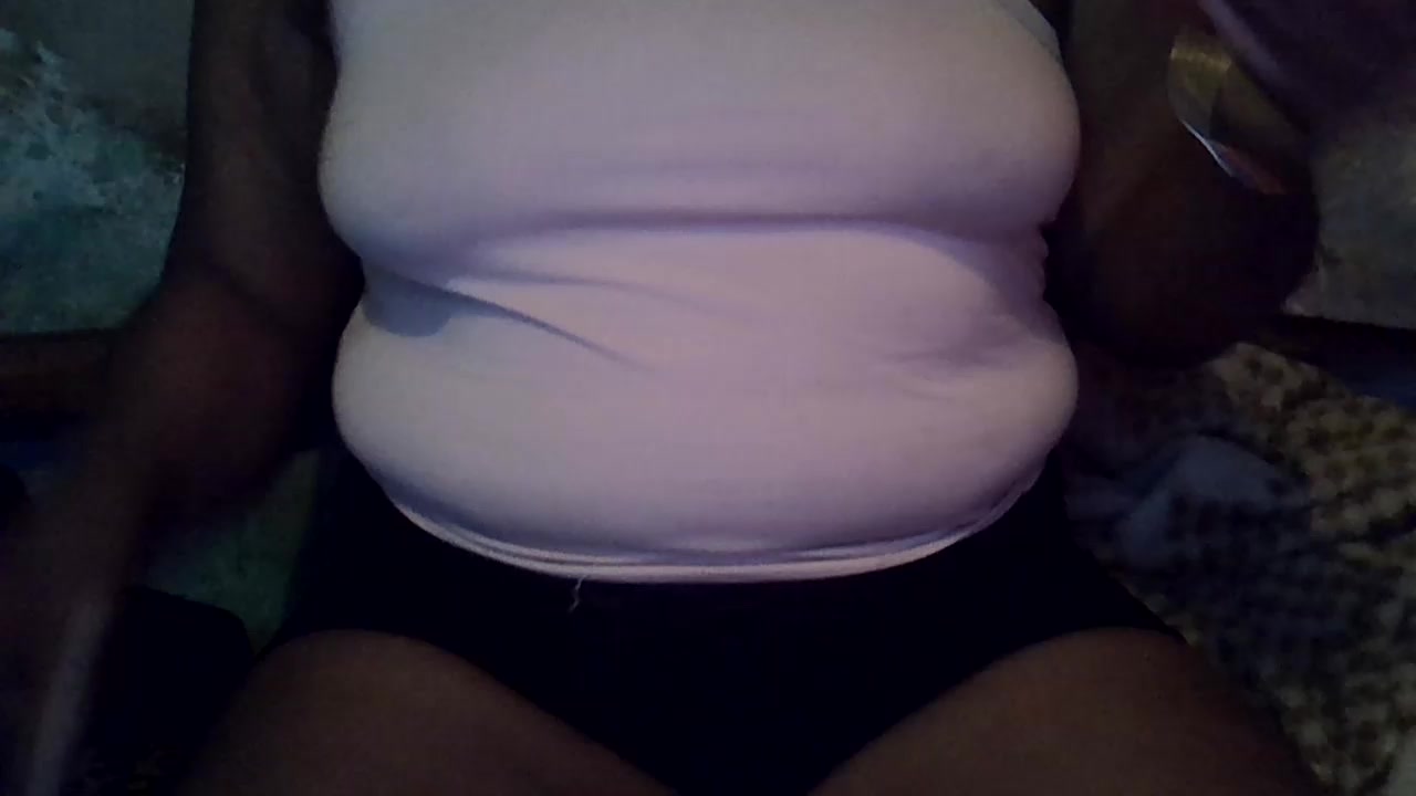 missvioletta2 Live Cam Screenshot – 2025-08-12 18:42:53
