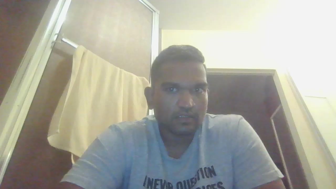 moodizy3 Live Cam Screenshot – 2025-08-06 23:39:46