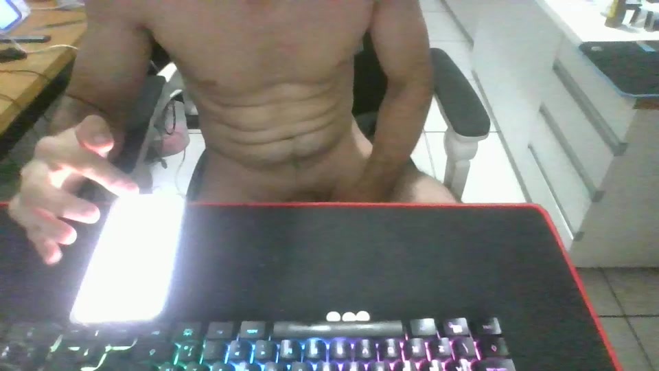 motoboy002ofc Live Cam Screenshot – 2025-08-26 22:08:52