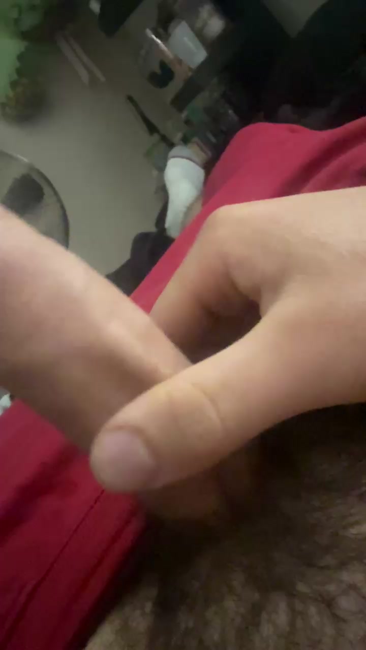 mrlongstrongxxx Live Cam Screenshot – 2025-09-03 18:06:20