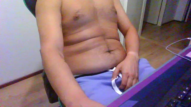 muumma Live Cam Screenshot – 2025-08-04 19:36:34