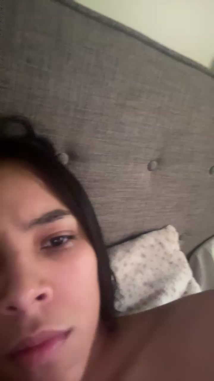 nataliaxxx4 Live Cam Screenshot – 2025-08-15 00:06:37