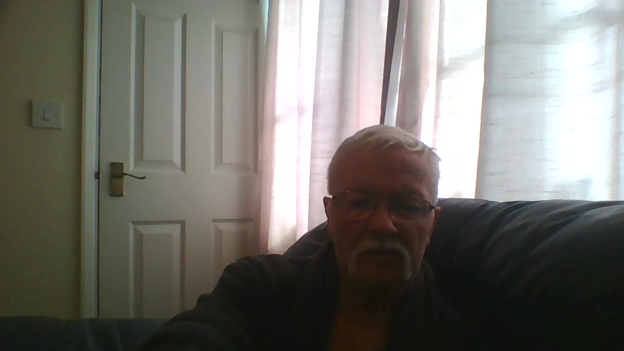 natsku222 Live Cam Screenshot – 2025-08-05 08:38:07