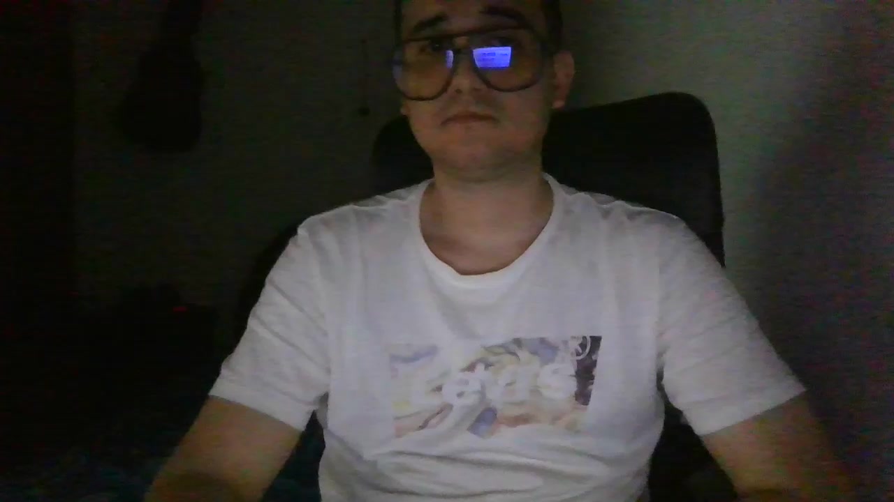 nerdx94 Live Cam Screenshot – 2025-08-15 22:11:26