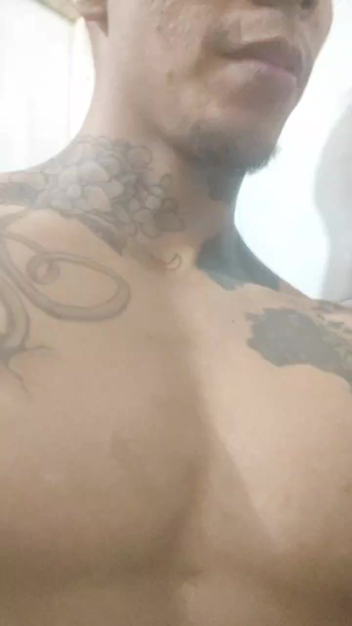 ngeloo7 Live Cam Screenshot – 2025-08-04 22:25:16
