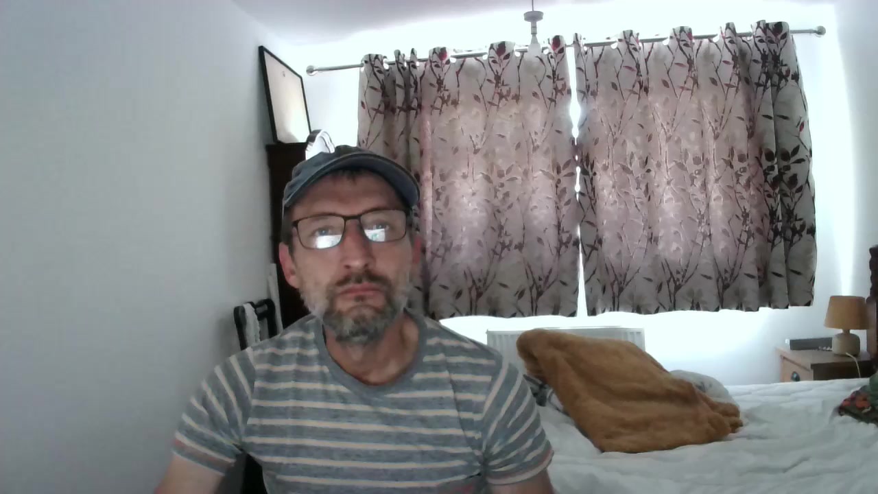 nicholasxxx45 Live Cam Screenshot – 2025-08-14 09:36:12