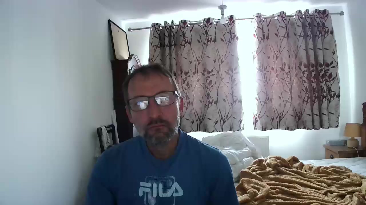 nicholasxxx45 Live Cam Screenshot – 2025-08-16 11:58:05