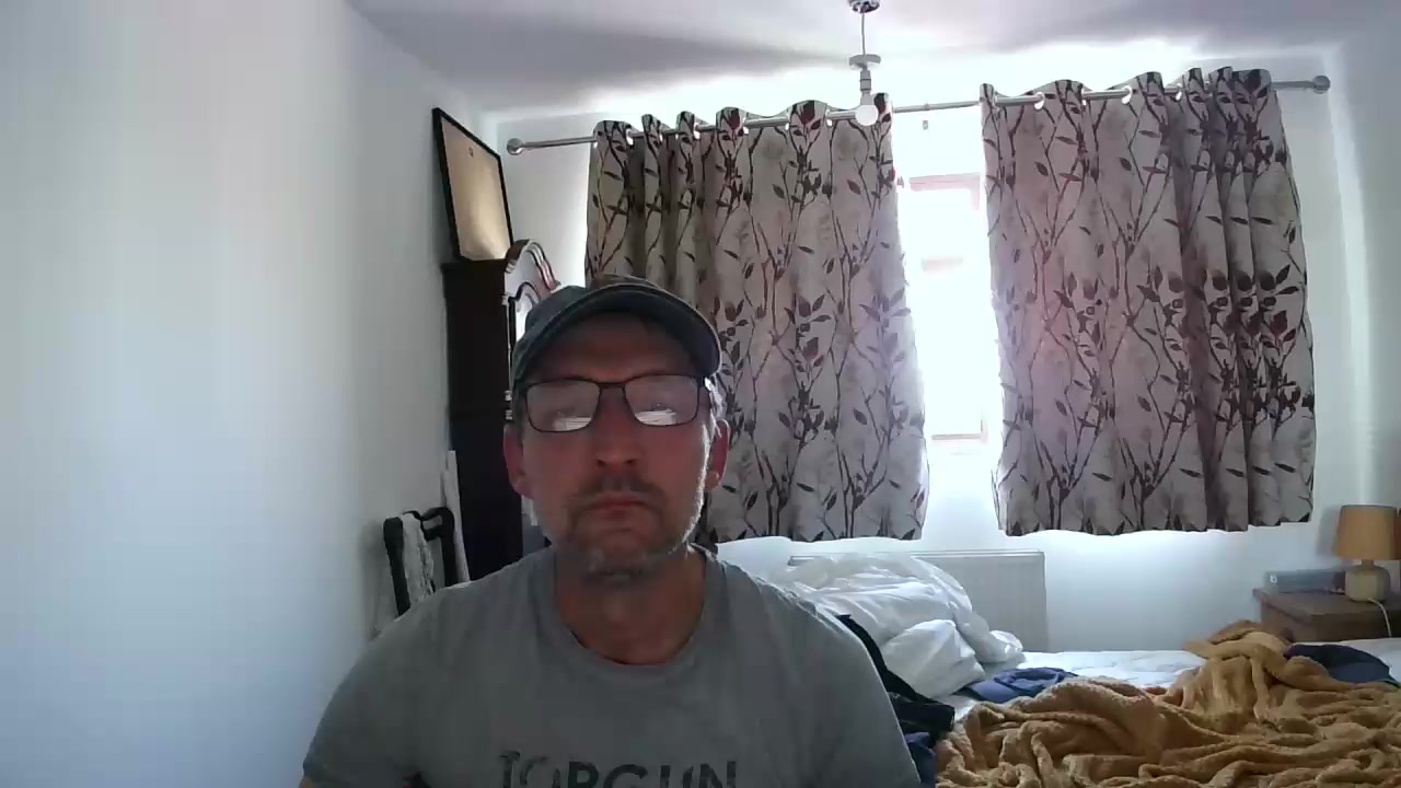 nicholasxxx45 Live Cam Screenshot – 2025-08-22 14:33:11