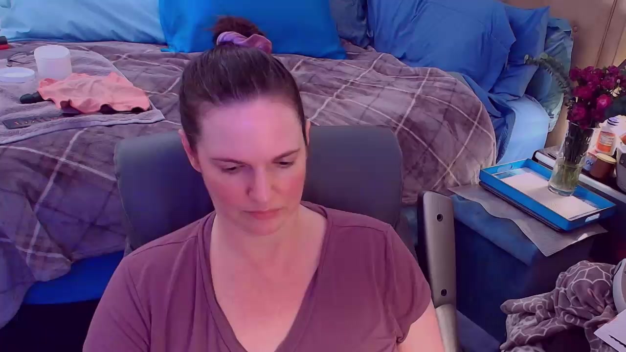 ninajaymes Live Cam Screenshot – 2025-08-06 01:32:44