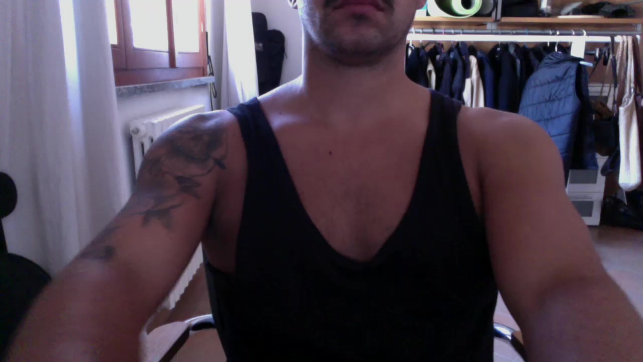 nitrorx Live Cam Screenshot – 2025-08-13 12:09:25