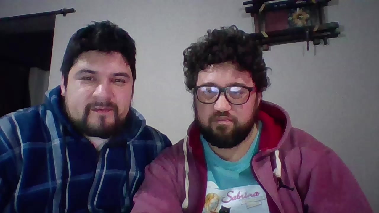 ositospordos Live Cam Screenshot – 2025-08-04 03:46:16