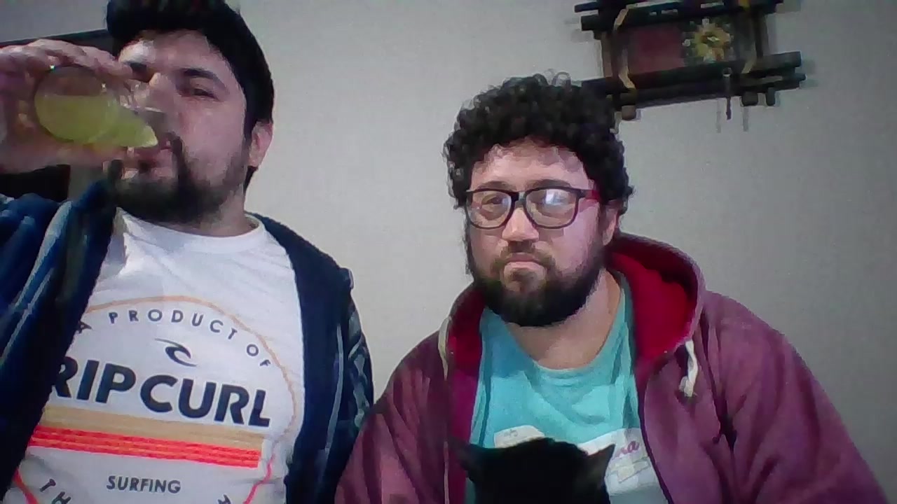 ositospordos Live Cam Screenshot – 2025-08-04 04:21:32