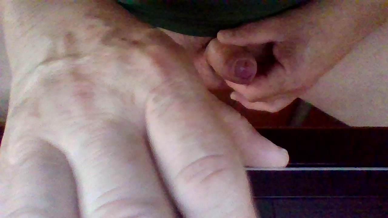 paolo670 Live Cam Screenshot – 2025-08-06 05:28:38