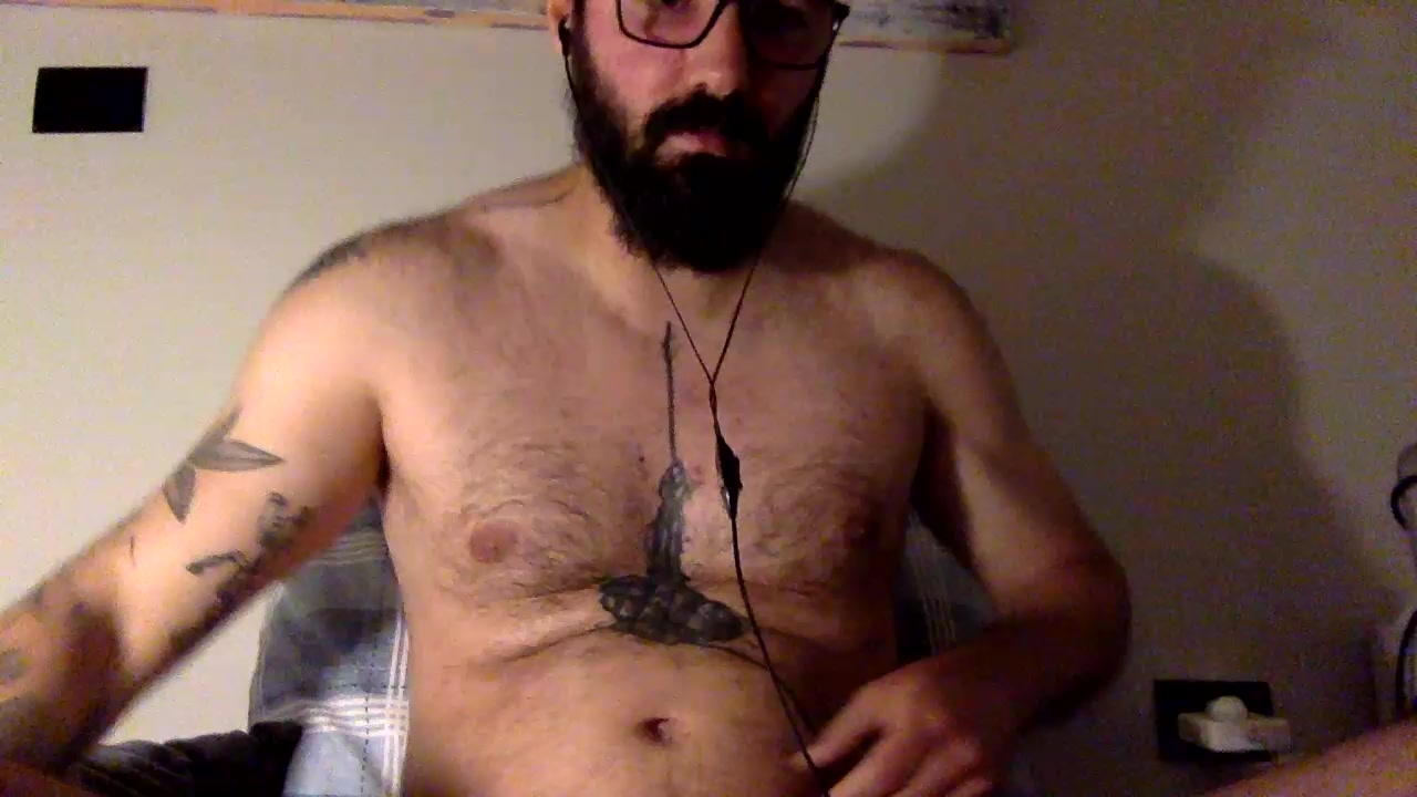 paulomauricio Live Cam Screenshot – 2025-08-20 22:40:34