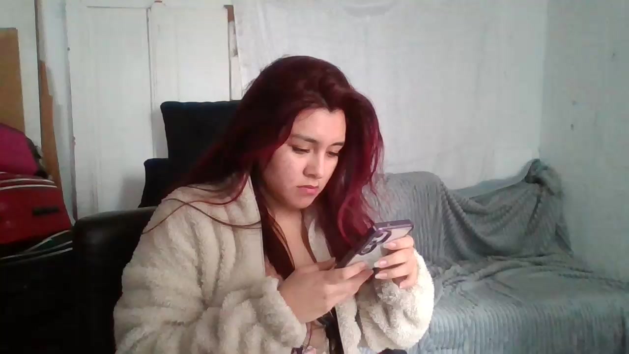 peachloverxxx Live Cam Screenshot – 2025-08-06 19:26:00
