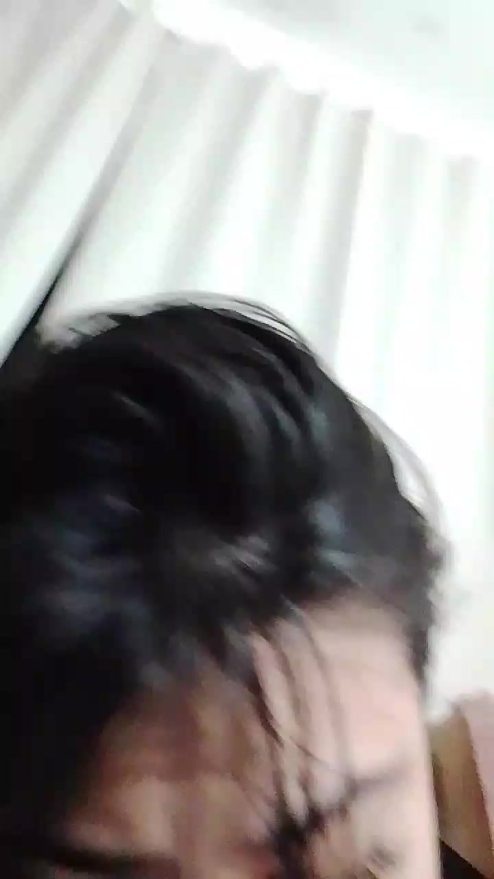 pelucheee3 Live Cam Screenshot – 2025-08-29 06:28:25