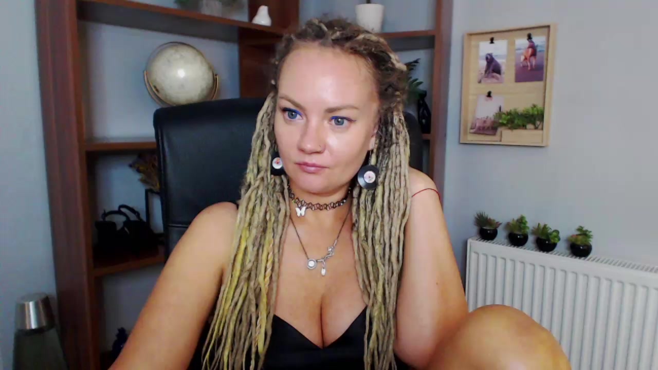 perfectKAYA Live Cam Screenshot – 2025-08-13 16:20:41