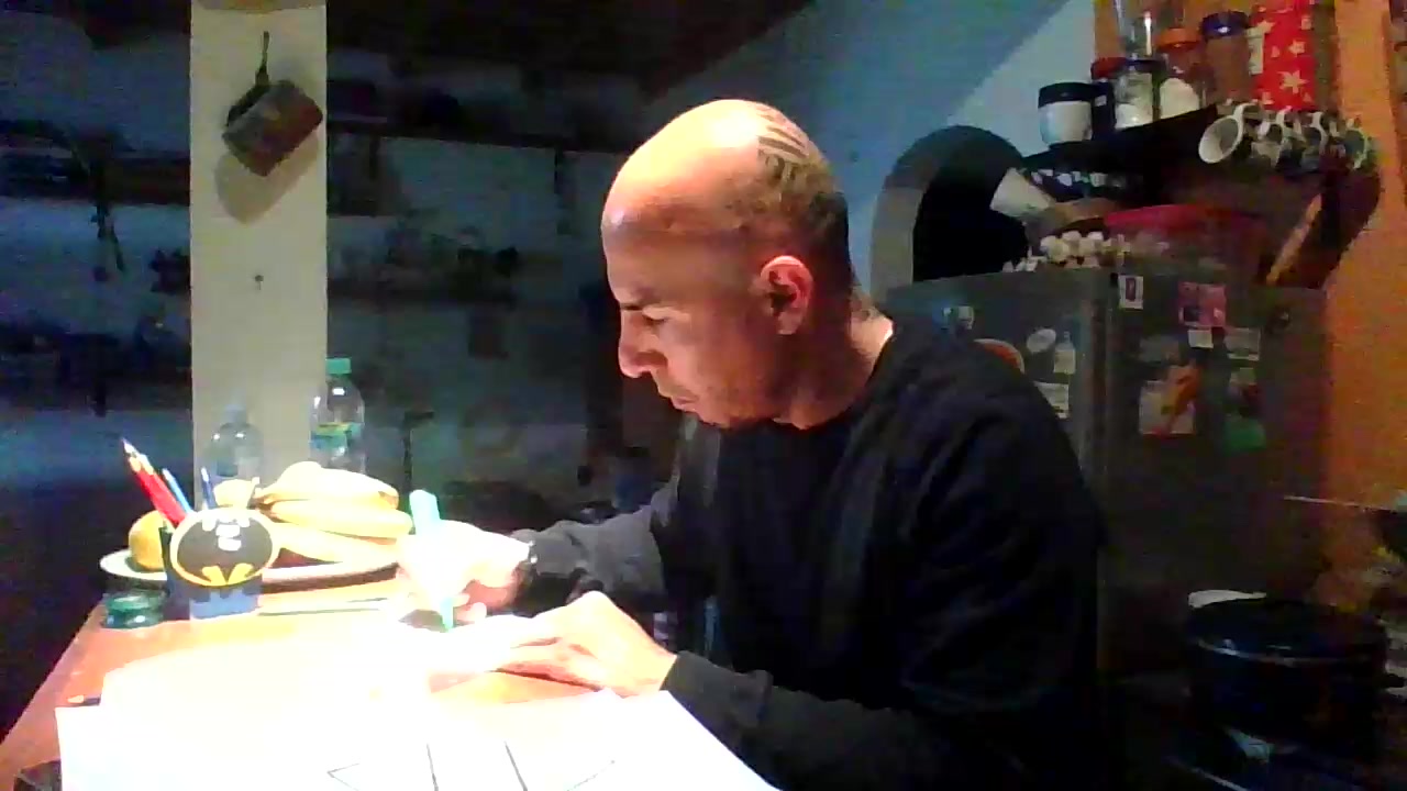 petiso37 Live Cam Screenshot – 2025-09-15 01:50:45