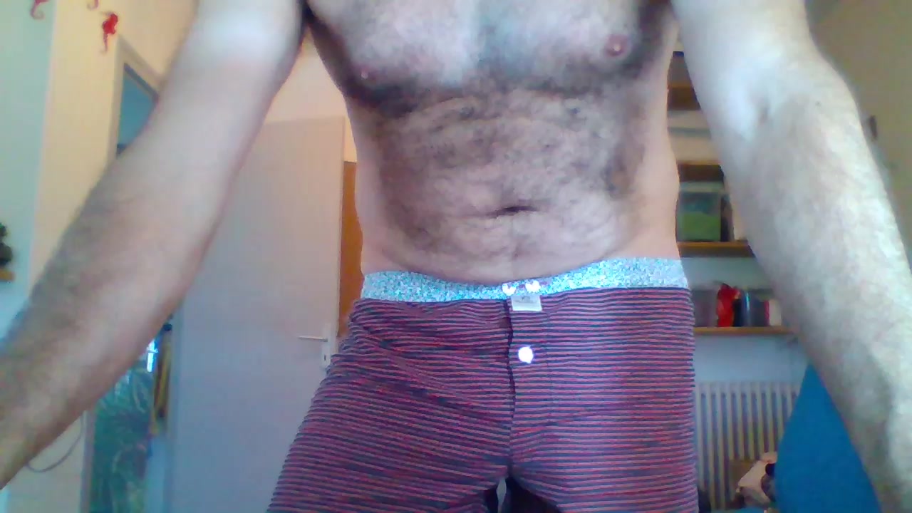 pierreml Live Cam Screenshot – 2025-08-04 13:11:16