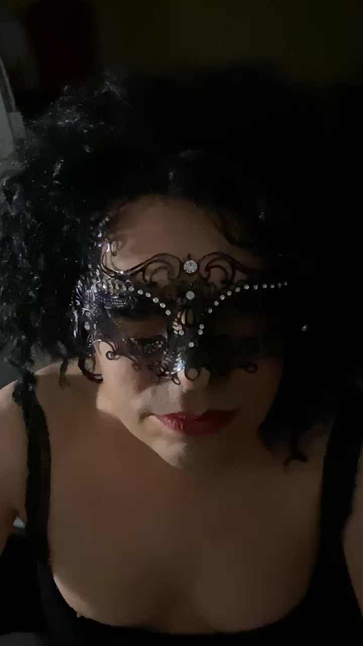 pinupgurly Live Cam Screenshot – 2025-08-04 06:34:58