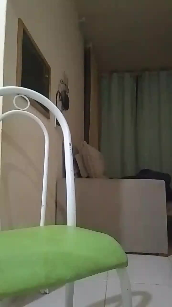 pipiurosa Live Cam Screenshot – 2025-08-06 00:01:48