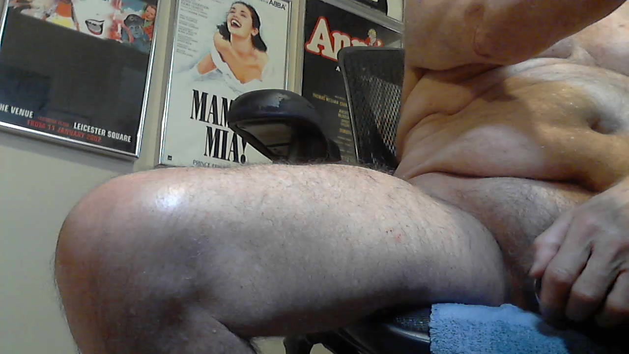 pitweakness2 Live Cam Screenshot – 2025-08-06 21:53:49