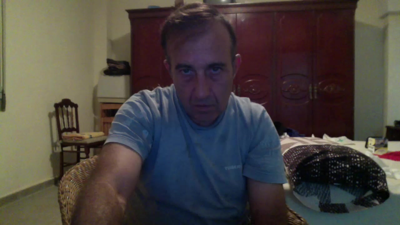 polla_bonita Live Cam Screenshot – 2025-09-26 21:50:59