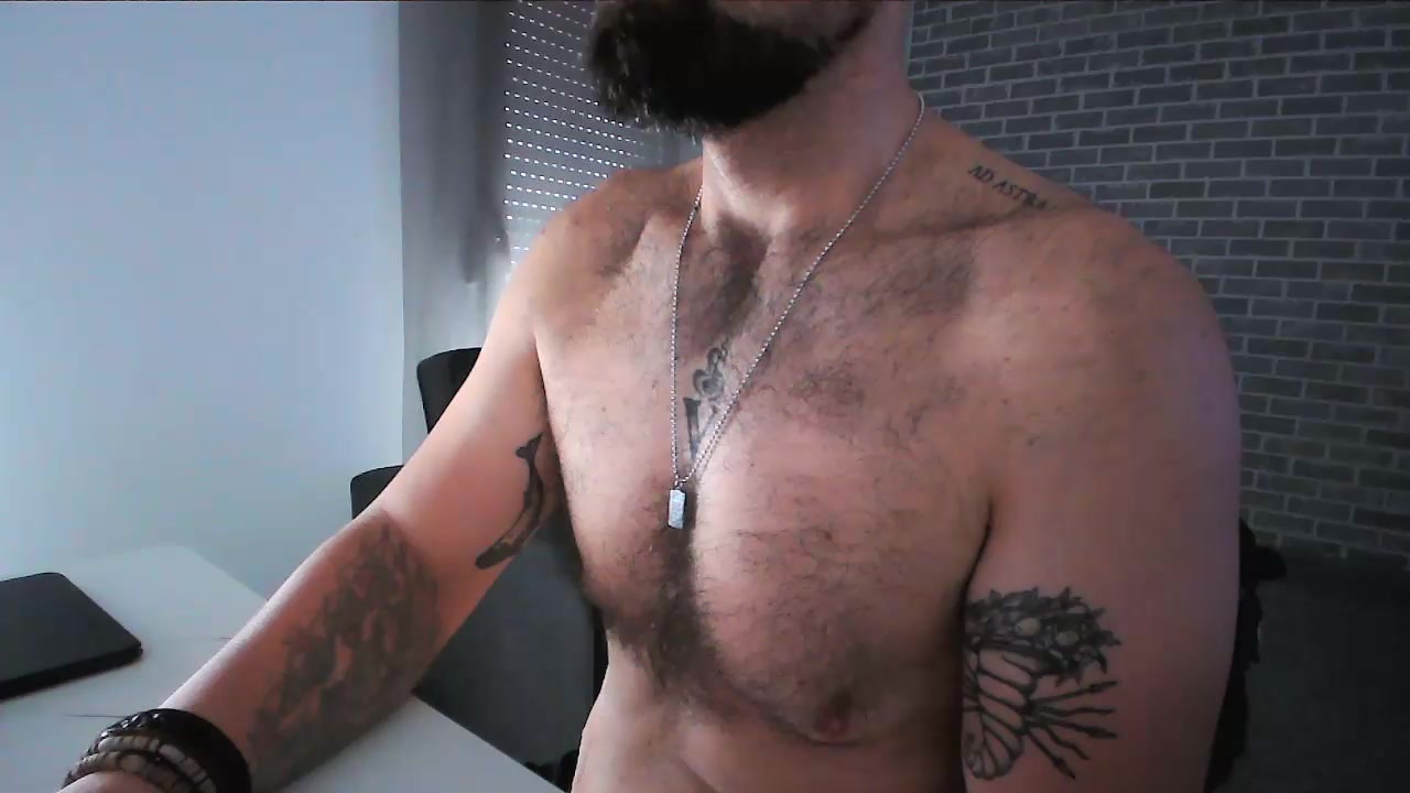 pollapequhetero Live Cam Screenshot – 2025-08-31 10:39:40