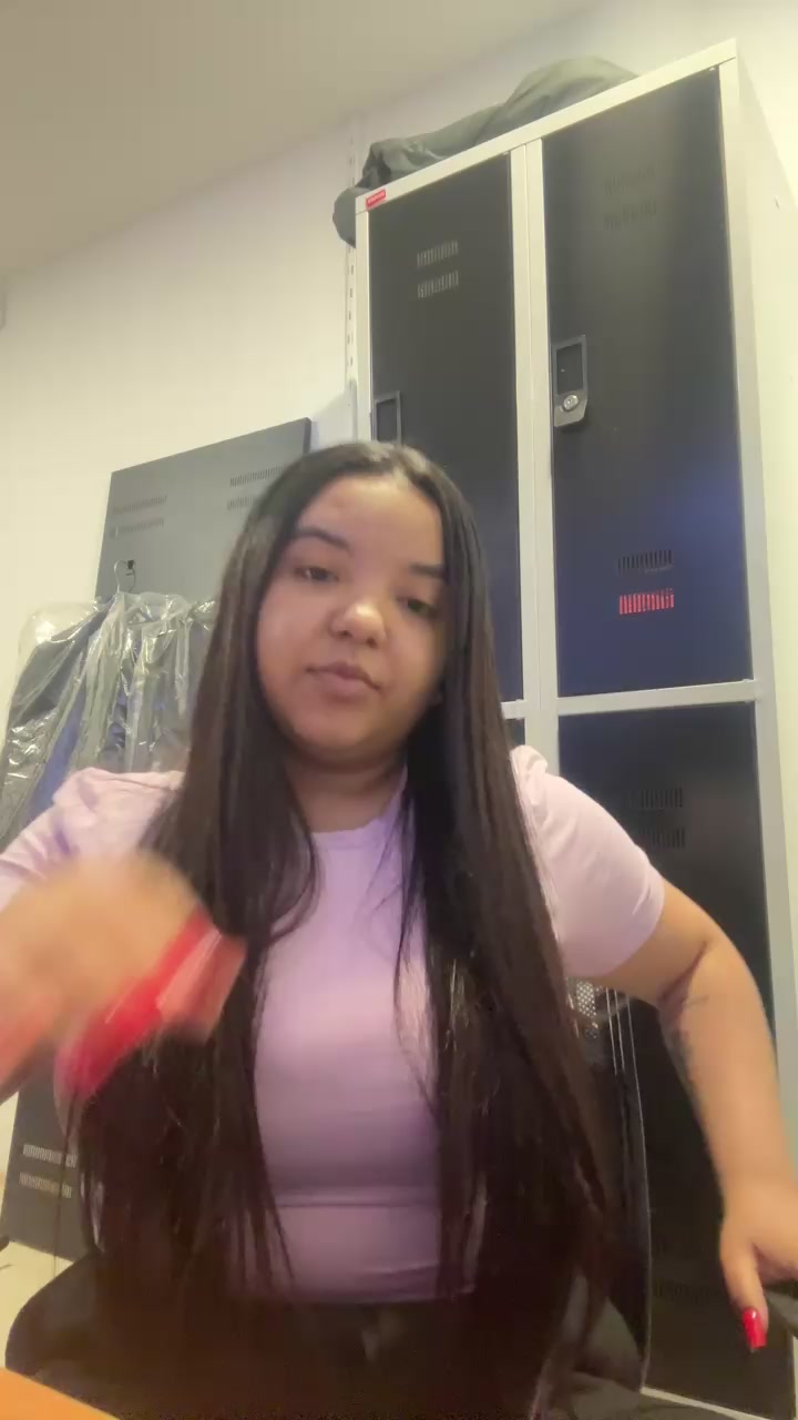 princezz1 Live Cam Screenshot – 2025-08-08 00:02:42