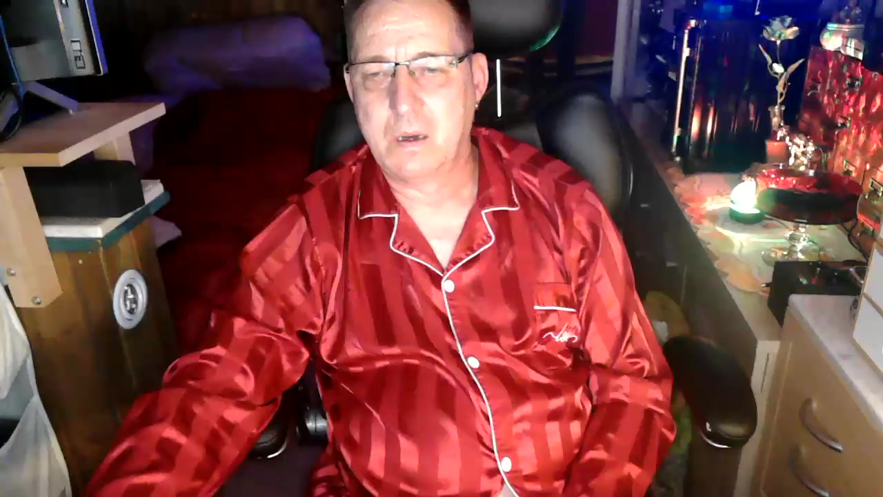 queerschlag Live Cam Screenshot – 2025-08-13 21:43:22