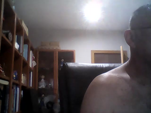 quique185bcn Live Cam Screenshot – 2025-08-08 14:03:40