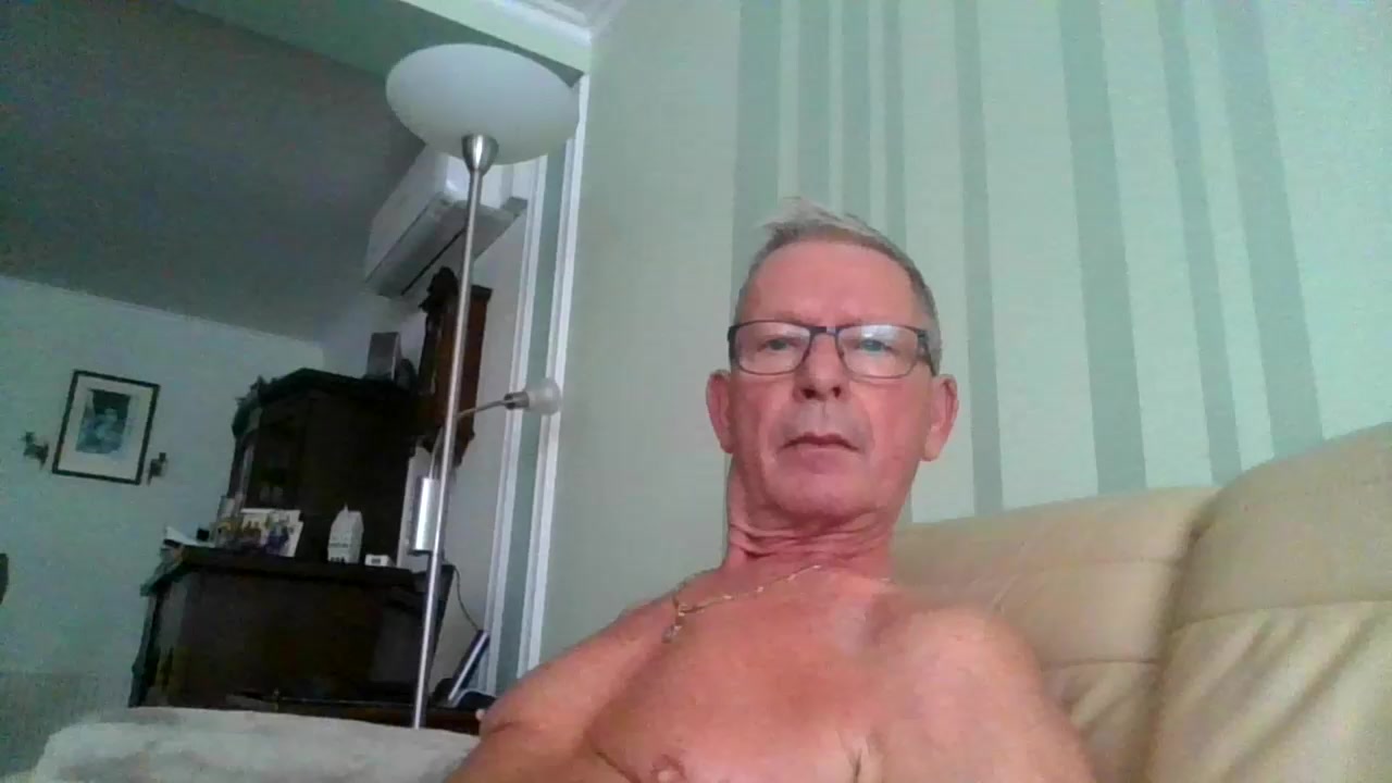 ratrie Live Cam Screenshot – 2025-09-05 09:06:25