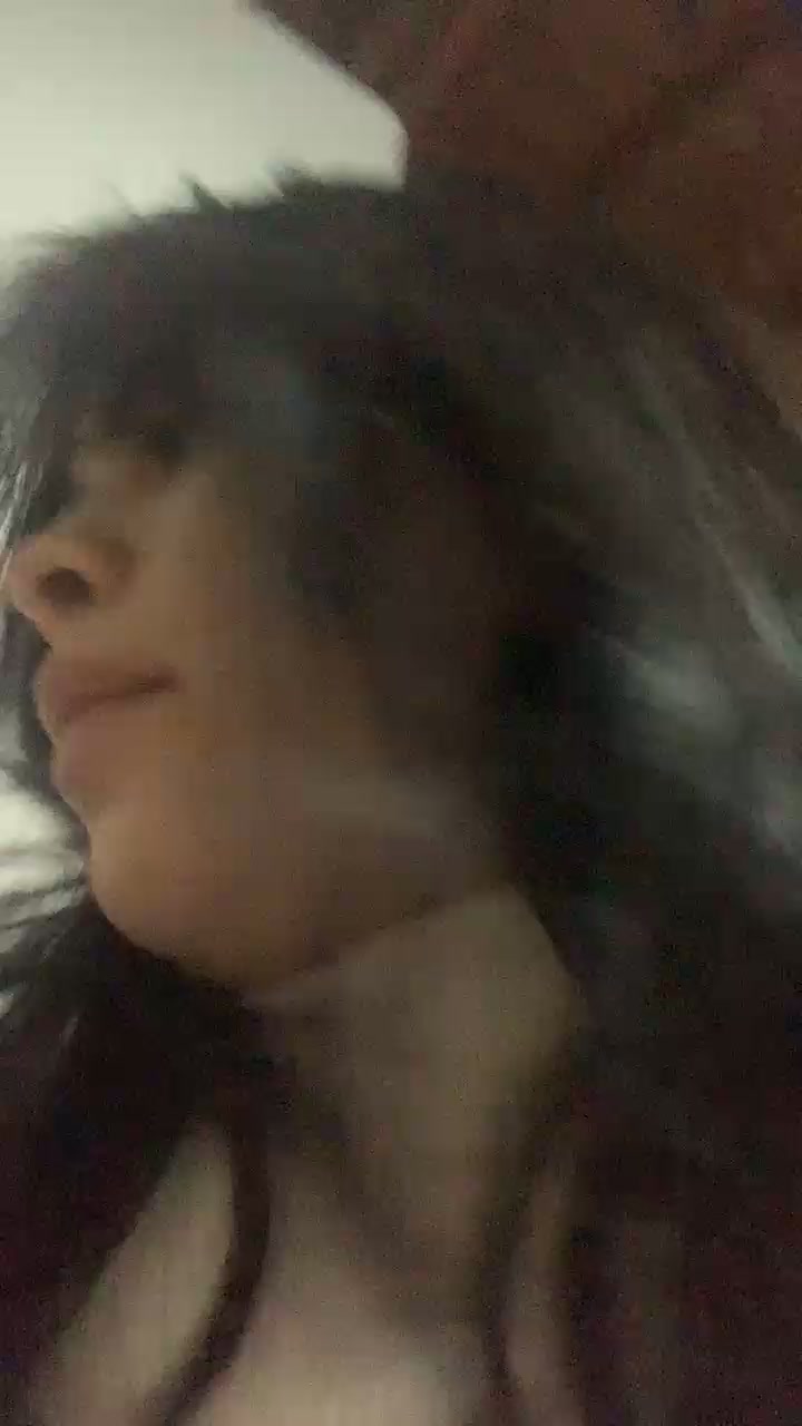 rebeccahills Live Cam Screenshot – 2025-08-06 19:32:15