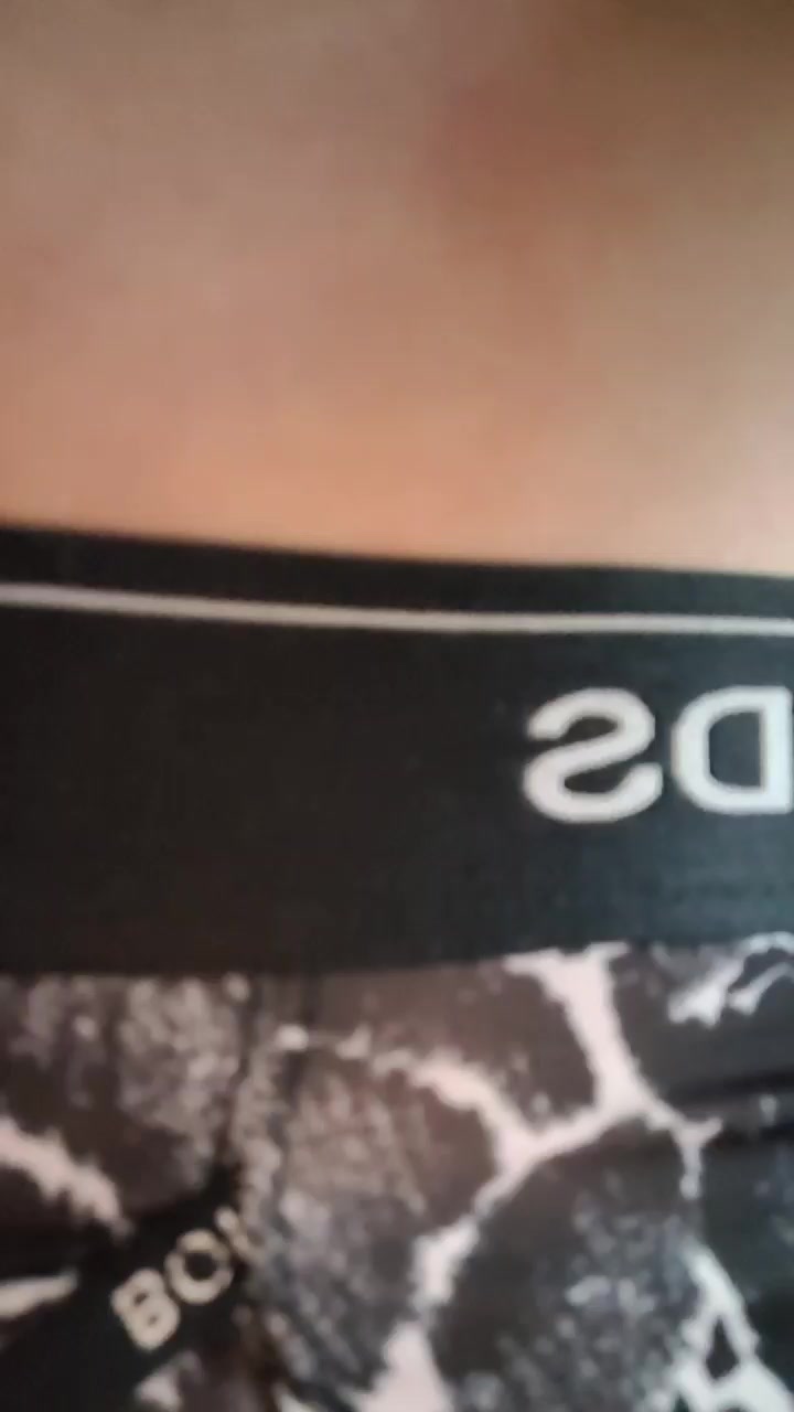 redhottt187 Live Cam Screenshot – 2025-08-15 21:35:51