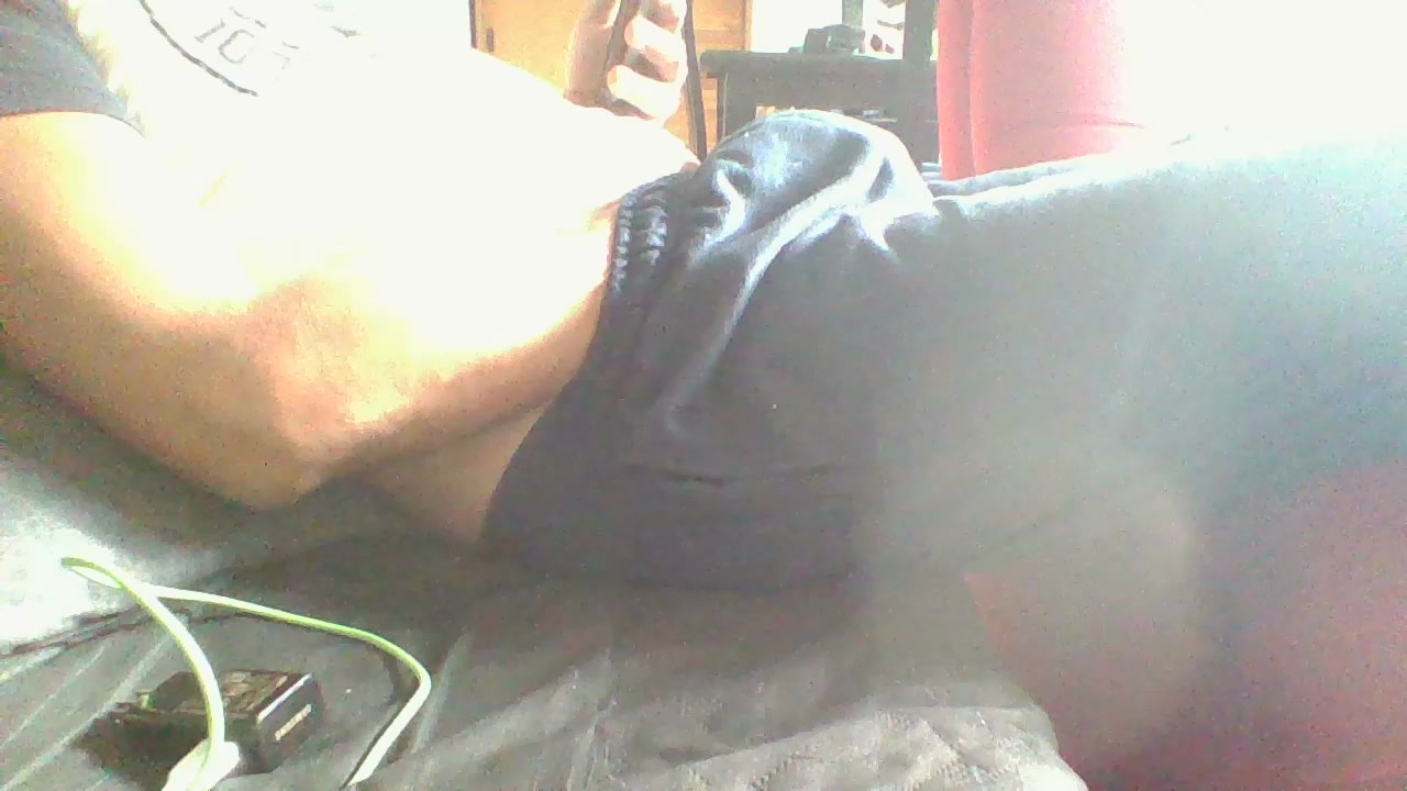 rickyart1 Live Cam Screenshot – 2025-08-06 21:39:37