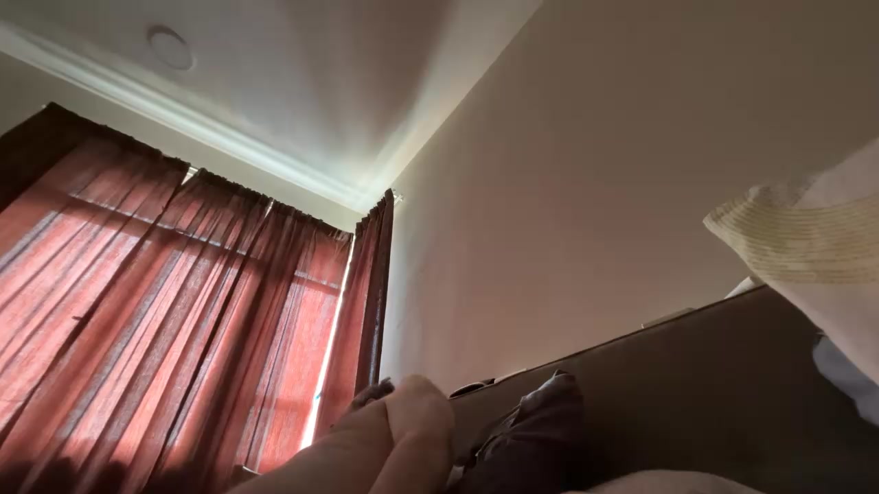 robbie3 Live Cam Screenshot – 2025-09-10 04:31:32