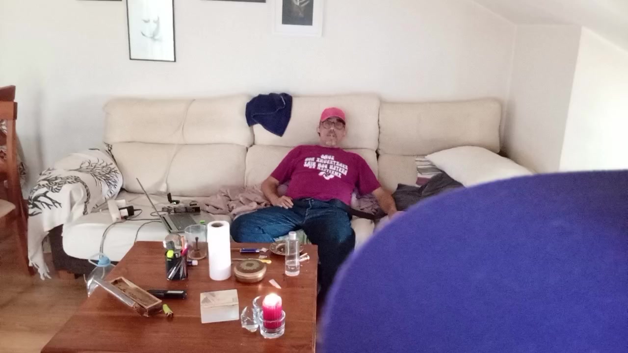 roberdefor Live Cam Screenshot – 2025-09-29 11:31:15