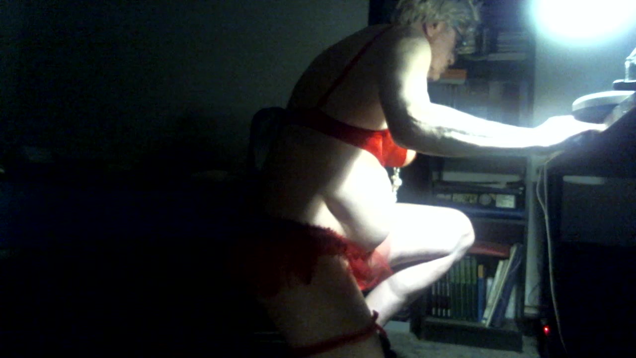 rosaramera Live Cam Screenshot – 2025-08-28 22:38:12